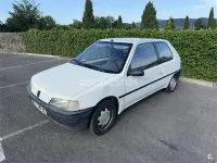 Usado Peugeot 106 60 CV (44 kW) 1992 Blanco Utilitario