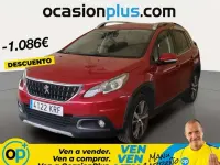 Usado Peugeot 2008 Allure 120 CV (88 kW) 2018 Rojo SUV