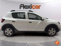 Usado Dacia Sandero Stepway Ambiance 90 CV (66 kW) 2016 Blanco Utilitario