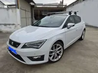 Usado Seat Leon FR 150 CV (110 kW) 2017 Blanco Familiar