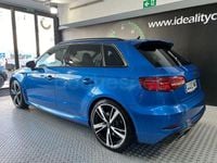 Usado Audi RS3 400 CV (294 kW) 2020 Azul Berlina