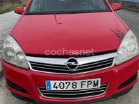 Usado Opel Astra Cosmo 100 CV (73 kW) 2007 Rojo Berlina