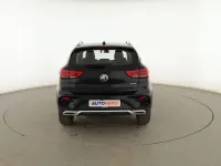 Usado MG ZS Comfort 111 CV (81 kW) 2023 Negro SUV