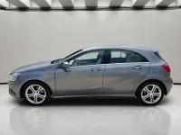 Usado Mercedes A200 Urban 136 CV (100 kW) 2013 Gris / plata Utilitario