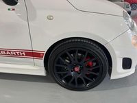 Usado Abarth 595 145 CV (106 kW) 2016 Blanco Utilitario