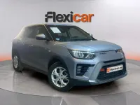Usado SsangYong Tivoli 150 CV (110 kW) 2025 Gris SUV