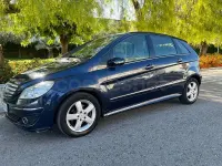 Usado Mercedes B200 140 CV (102 kW) 2006 Azul Monovolumen