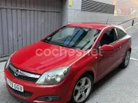 Usado Opel Astra GTC Sport 110 CV (80 kW) 2008 Rojo Berlina