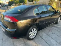 Käytetty Renault Laguna III Authentique 110 HP (80 kW) 2008 Musta Sedan