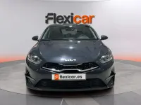 Usado Kia Ceed 136 CV (100 kW) 2023 Gris Utilitario