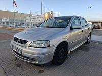 Usado Opel Astra Comfort 82 CV (60 kW) 2000 Gris / plata Berlina