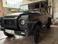 Usado Land Rover Defender SE 122 CV (89 kW) 2016 Negro Familiar