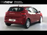 Usado Dacia Sandero Expression 100 CV (73 kW) 2023 Rojo Berlina
