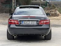 Usado Mercedes E350 Elegance 231 CV (169 kW) 2010 Gris / plata Coupe