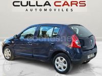 Usado Dacia Sandero Base 75 CV (55 kW) 2011 Azul Utilitario