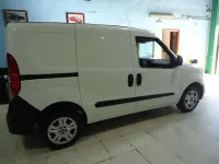 Usado Fiat Doblò 90 CV (66 kW) 2022 Blanco Monovolumen