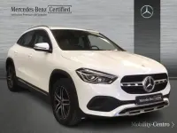 Usado Mercedes GLA200 Progressive 150 CV (110 kW) 2023 Blanco polar  pintura unicolor SUV