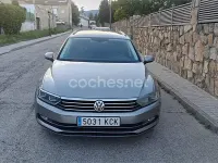 Usado VW Passat Advance 150 CV (110 kW) 2017 Gris / plata Familiar