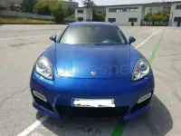 Usado Porsche Panamera 400 CV (294 kW) 2012 Azul Utilitario