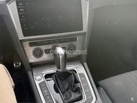 Usado VW Passat Alltrack 220 CV (161 kW) 2017 Azul Familiar