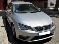 Usado Seat Leon Style 115 CV (84 kW) 2018 Gris / plata Berlina
