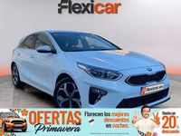 Usado Kia Ceed 140 CV (102 kW) 2018 Blanco Utilitario