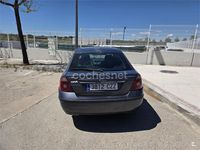 Usado Ford Mondeo Trend 115 CV (84 kW) 2004 Azul Berlina