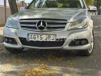 Usado Mercedes C200 Avantgarde 136 CV (100 kW) 2011 Gris / plata Familiar