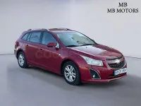 Usado Chevrolet Cruze LT 163 CV (119 kW) 2013 Granate Familiar