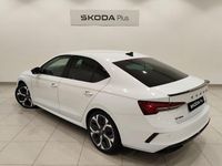 Usado Skoda Octavia RS 265 CV (194 kW) 2025 Blanco