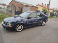 Usado Volvo S40 102 CV (75 kW) 2001 Gris / plata Berlina