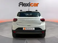 Usado Dacia Sandero Essentiel 101 CV (74 kW) 2023 Blanco Berlina
