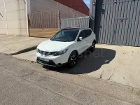 Usado Nissan Qashqai Tekna 115 CV (84 kW) 2015 Blanco SUV