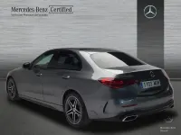 Usado Mercedes C220 200 CV (147 kW) 2023 Gris selenita Berlina
