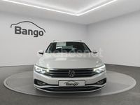 Usado VW Passat Executive 150 CV (110 kW) 2022 Blanco Familiar