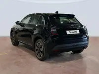 Usado Fiat 600 100 CV (73 kW) 2025 Negro SUV