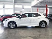 Usado Toyota Corolla Active 122 CV (89 kW) 2021 Blanco Berlina