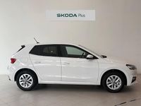 Usado Skoda Fabia Selection 95 CV (69 kW) 2024 Blanco Utilitario