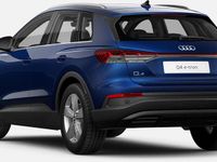 Usado Audi Q4 e-tron 125 kW (170 HP) 2021 Azul SUV