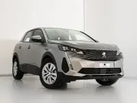 Usado Peugeot 3008 Allure 130 CV (95 kW) 2023 Gris / plata SUV