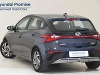 Usado Hyundai i20 100 CV (73 kW) 2024 Gris/plata Utilitario