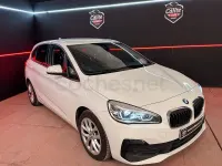 Usado BMW 225 Active Tourer iPerformance 224 CV (164 kW) 2019 Blanco Monovolumen