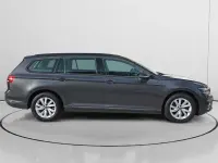Usado VW Passat Business 122 CV (89 kW) 2022 Gris Familiar