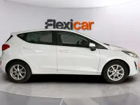 Usado Ford Fiesta Active 85 CV (62 kW) 2018 Blanco Utilitario