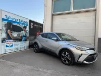 Usado Toyota C-HR Advance 122 CV (89 kW) 2022 Gris / plata SUV