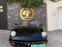 Usado Alfa Romeo Spider 126 CV (92 kW) 1991 Negro Descapotable