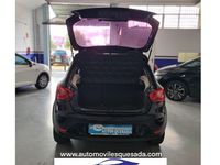 Usado Seat Ibiza Style 105 CV (77 kW) 2016 Negro Utilitario