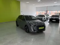 Usado Peugeot 208 Allure 110 CV (80 kW) 2025 Gris Utilitario