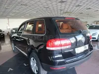Usado VW Touareg R 174 CV (127 kW) 2007 Negro SUV