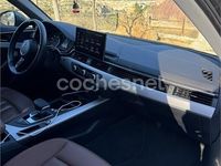 Usado Audi A4 Advanced Plus 136 CV (100 kW) 2019 Gris / plata Familiar